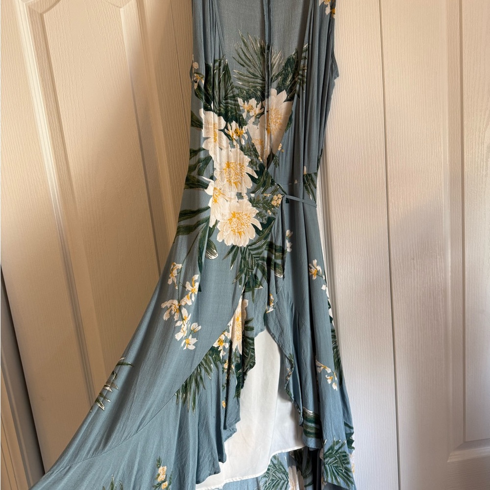 Leith Blue Floral Maxi Dress